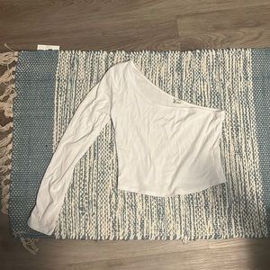 Garage one shoulder top